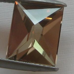 4.90 cts. Zultanite® Fancy Wobito Double Pyramid Cut 12mmx10mm