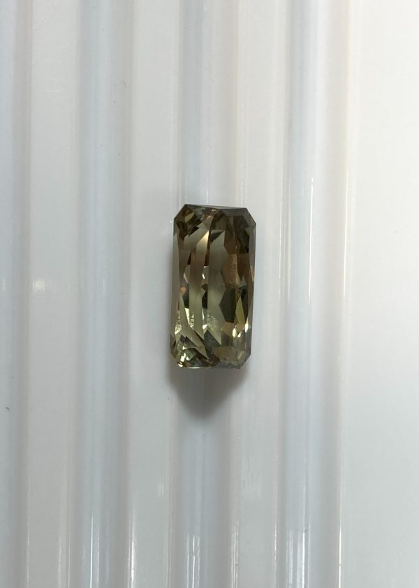 12.98 cts. Zultanite® Deep Arch Radiant by Stephen Kotlowski - Image 5