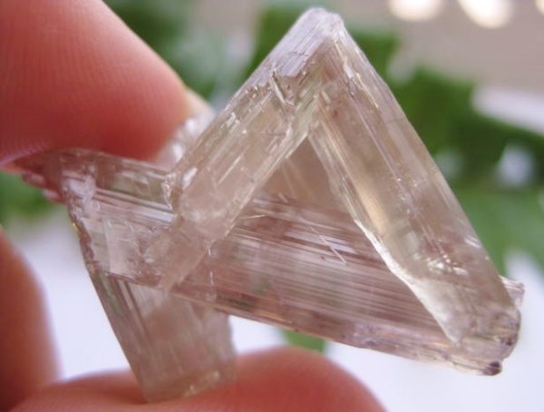 Zultanite® Crystal Mineral Specimen #927 - Image 4