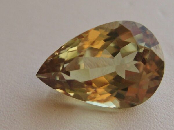 4.73 cts. Zultanite® Pear Shape 13x8.7mm - Image 3