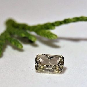 0.66 cts. Zultanite® Radiant Cut 6x4mm