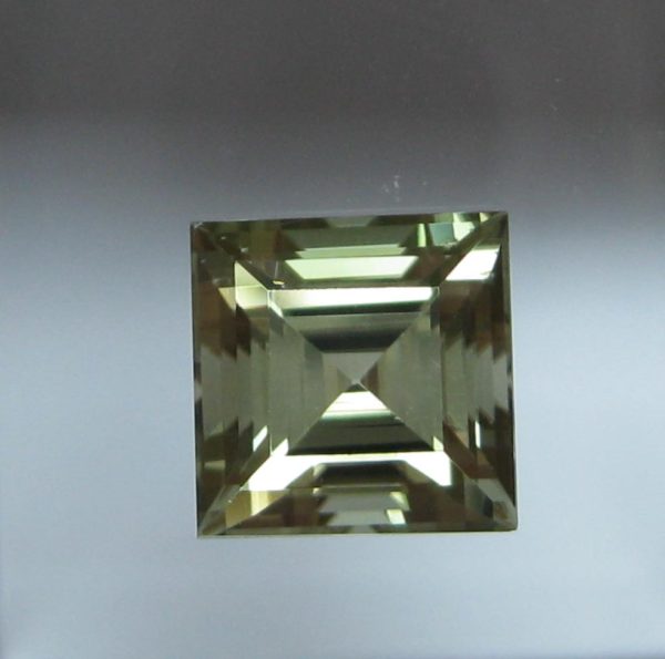 3.77 cts. Zultanite® Princess Step Cut 8.5mm - Image 7