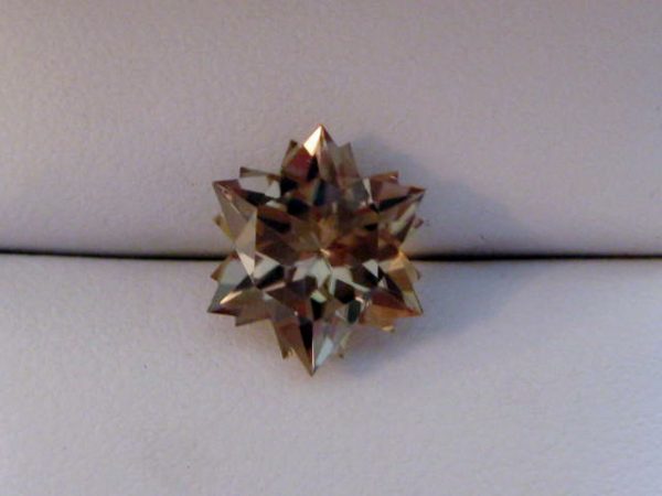 2.40 cts. Zultanite® Wobito Snowflake Gemstone 8 mm - Image 7