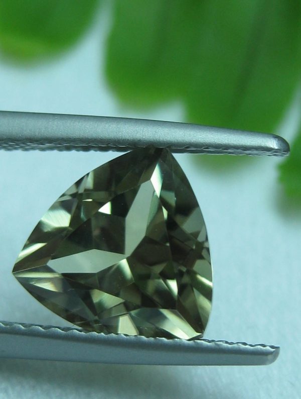 2.96 cts. Zultanite® Trilliant Cut 9mm