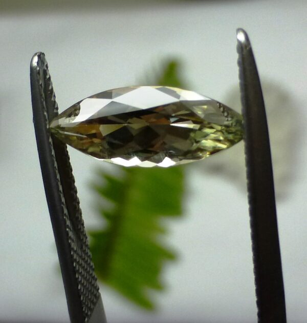 1.67 cts. Zultanite® Marquise Cut 13.6mmx5.3mm - Image 7