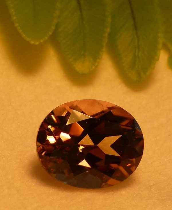 4.50 cts. Zultanite® Oval Cut 11x9mm - Image 4
