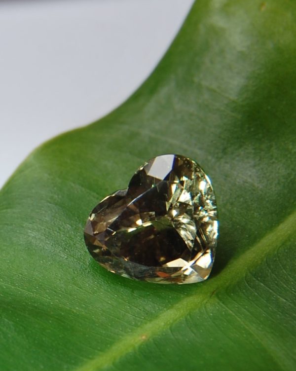 10.56 cts. Zultanite® Heart Shape Cut, 14x12mm