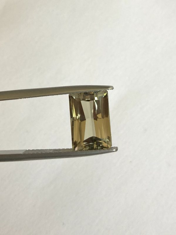 6.06 cts. Zultanite® Deep Radiant 12x8x6.5 mm - Image 3