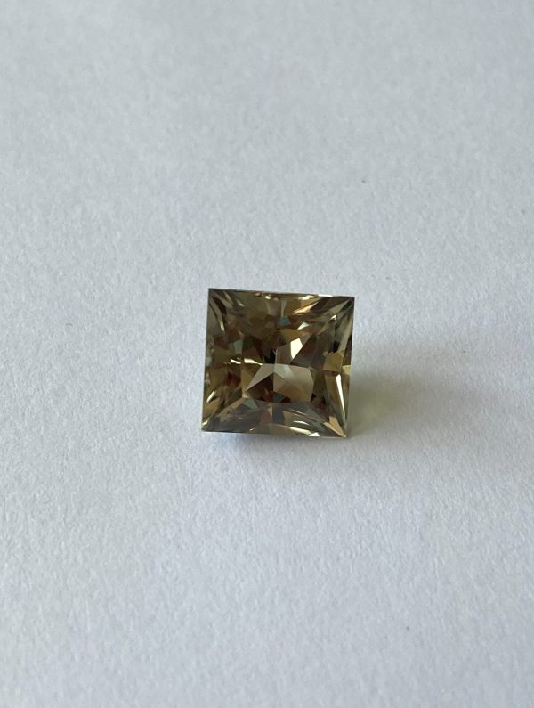 Zultanite® Princess Cut