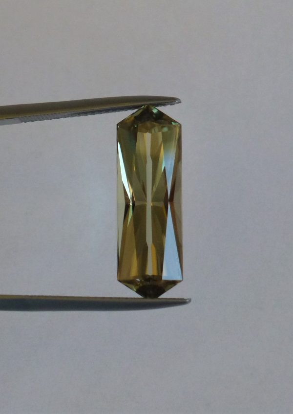 8.12 cts. Zultanite® Wobito Bowtie 23x7.5mm - Image 3