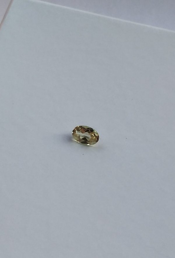 0.47 cts. Zultanite® Oval Cut 6x4mm - Image 4