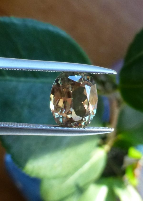 Zultanite Oval Cut Gemstone