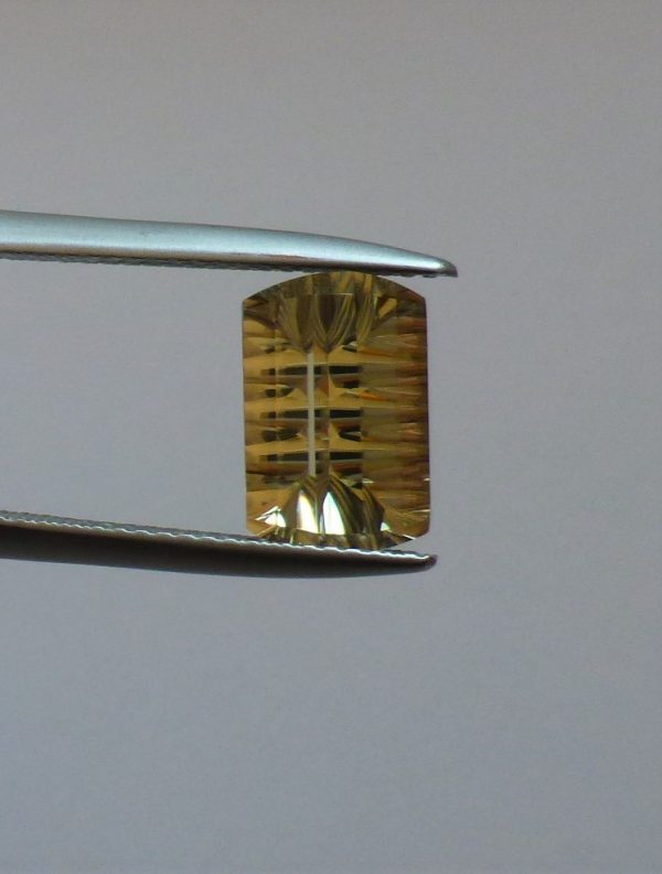 3.29cts. Zultanite® Concave Baguette Oval Cut 11x7x5mm - Image 7