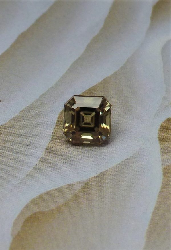 Zultanite Wobito Asscher Cut Gemstone