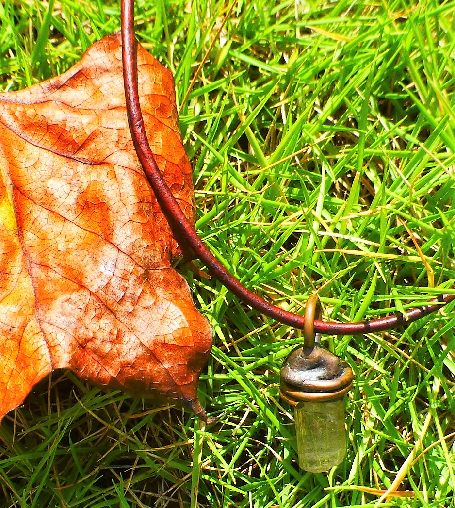 Necklace with 12 carat Color Changing Mineral Specimen Pendant - Image 5