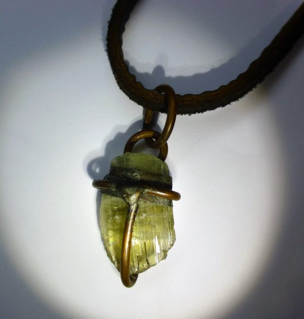 Necklace with 13.85 carat Color Changing Mineral Specimen Pendant - Image 2