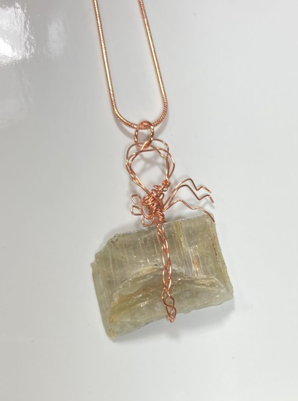 Necklace with 36.9 carat Color Changing Mineral Specimen Pendant - Image 6