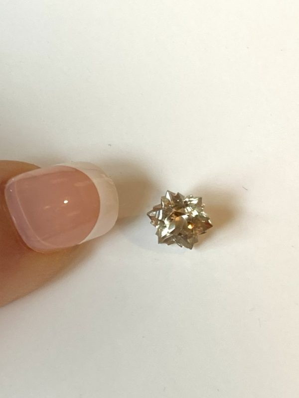 1.73 cts. Zultanite® Wobito Snowflake Gemstone 7mm - Image 6