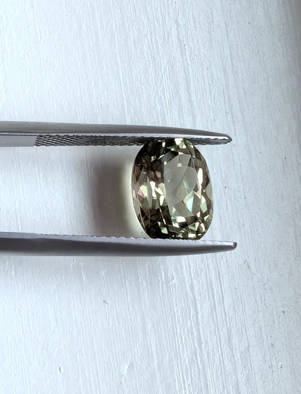 Gemstone, Zultanite® Oval Cut 10.7 x 8 mm