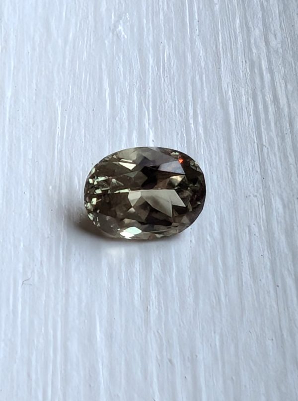 3.56 cts. Zultanite® Oval Cut 10.7mmx8mm - Image 9