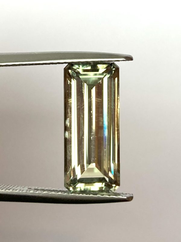 5.14 cts. Zultanite® Long Emerald Cut 16x7mm - Image 5