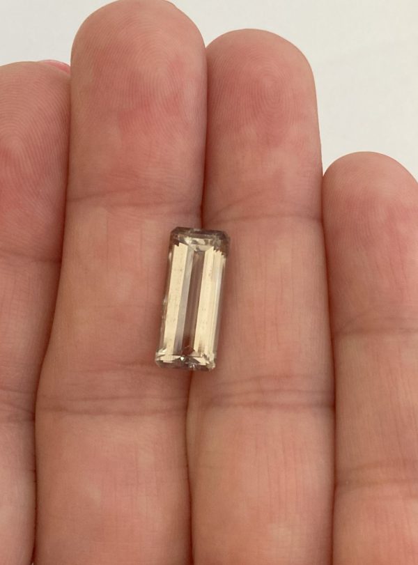 4.82 cts. Zultanite® Long Emerald Cut 15.5x6.5mm - Image 6