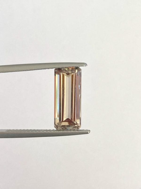 4.82 cts. Zultanite® Long Emerald Cut 15.5x6.5mm - Image 3