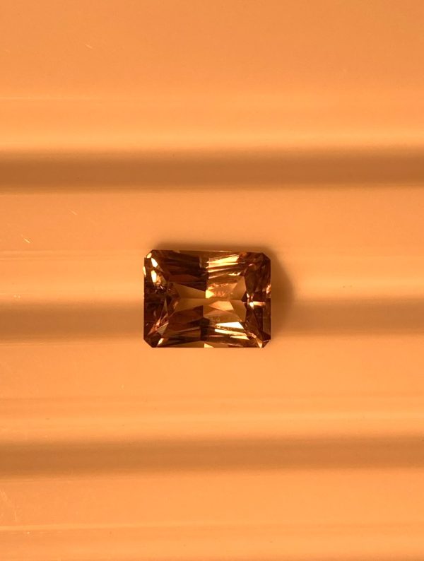 3.32 cts. Zultanite® Radiant Cut Gemstone 10x7.5mm - Image 2