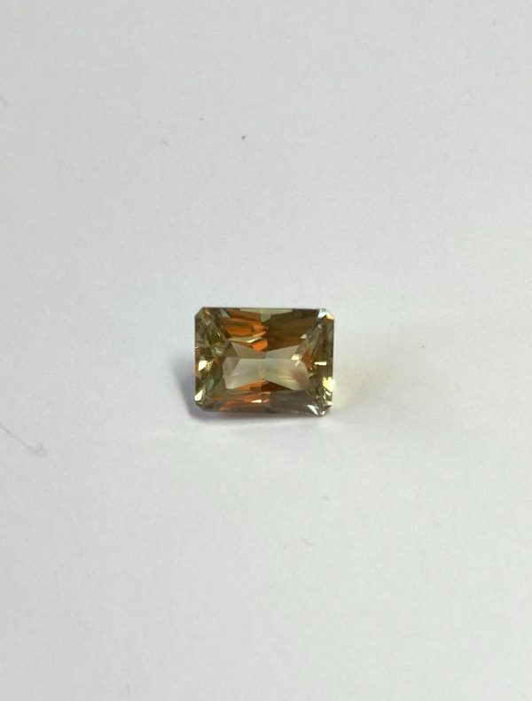 3.32 cts. Zultanite® Radiant Cut Gemstone 10x7.5mm - Image 7