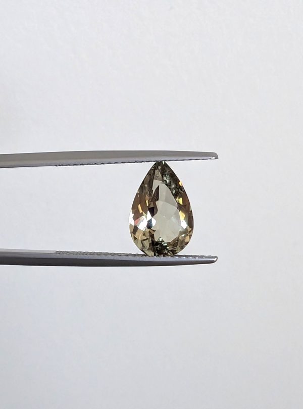 3.41 cts. Zultanite® Pear Cut 12x8 mm - Image 2