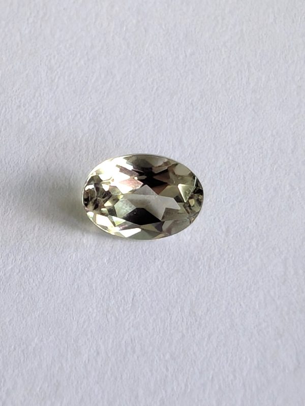 1.04 cts. Zultanite® Oval Cut 7x5mm - Image 4