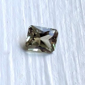 Zultanite® Gemstone, Radiant Cut, 6 x 5mm