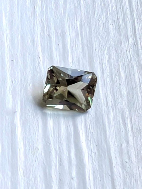 0.94 cts. Zultanite® Radiant Cut 6x5mm