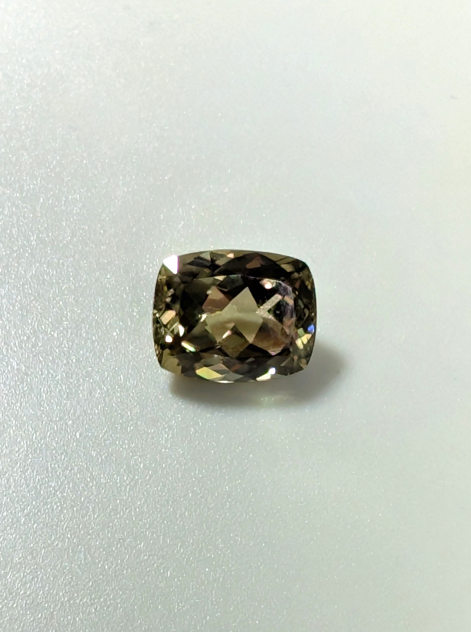 3.53 cts. Zultanite® Cushion 10x8mm - Image 7