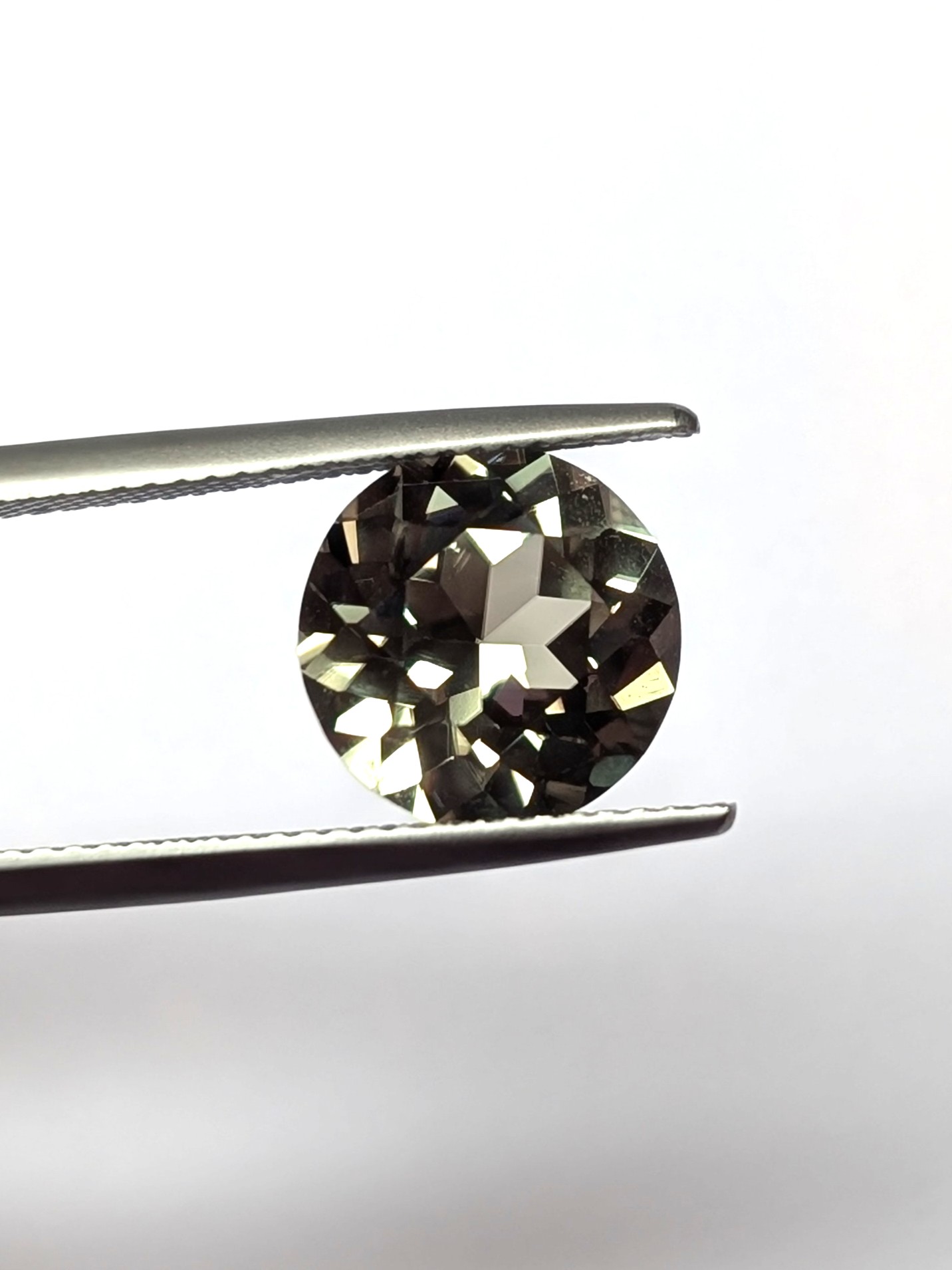 Zultanite® Gemstone, Modified Portuguese Round Cut, 4.95 carats