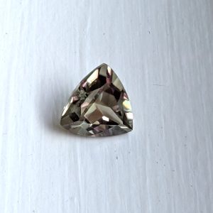 Zultanite® Trilliant Cut Gemstone, 9 mm (D: 6 mm), 3.07 carats