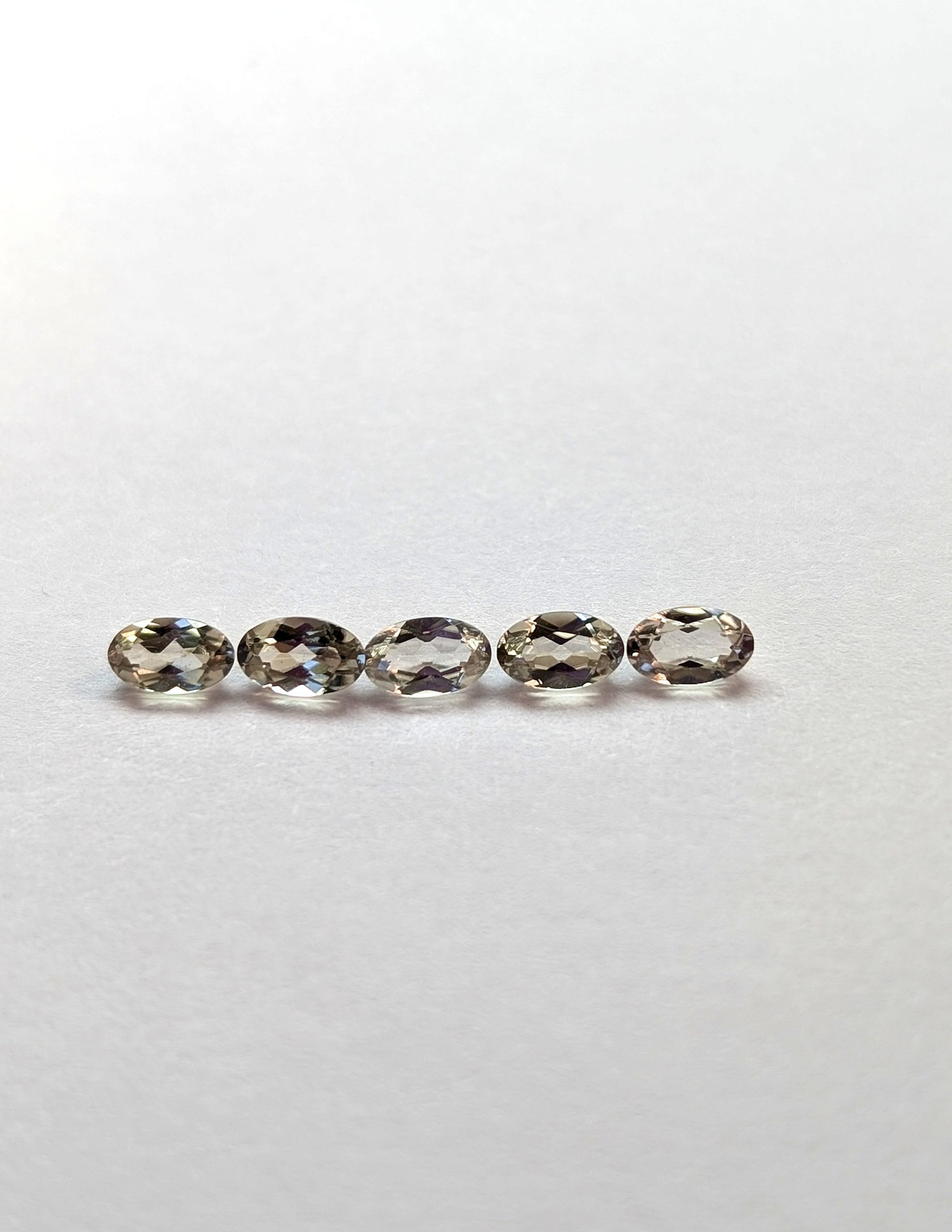 Color-Change Zultanite® Oval Cut, 5x3mm, Set of 5 gemstones, cttw. 1.19 carats