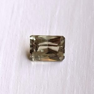 Zultanite® Radiant Cut Gemstone, 7x5 mm, weight 1.17 carats, LI